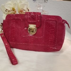 Vintage fuschia statement clutch/wristlet EUC